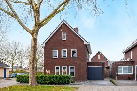 Vrijstaande woning te koop: Houtduiflaan 28E, Beuningen (Ge)