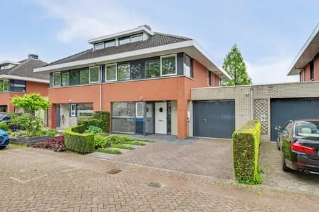 Tussenwoning te koop: Houtenend 21, Dordtse Hout Dordrecht