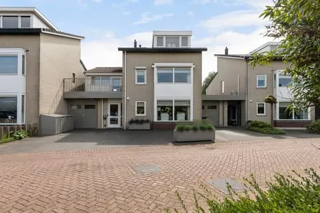 Tussenwoning te koop: Houtenend 46, Dordtse Hout Dordrecht