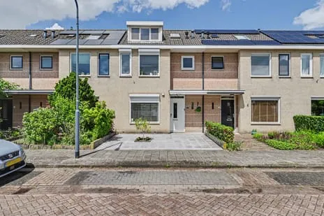 Tussenwoning te koop: Houthavenweg 11, Slotjes-West Oosterhout (Nb)