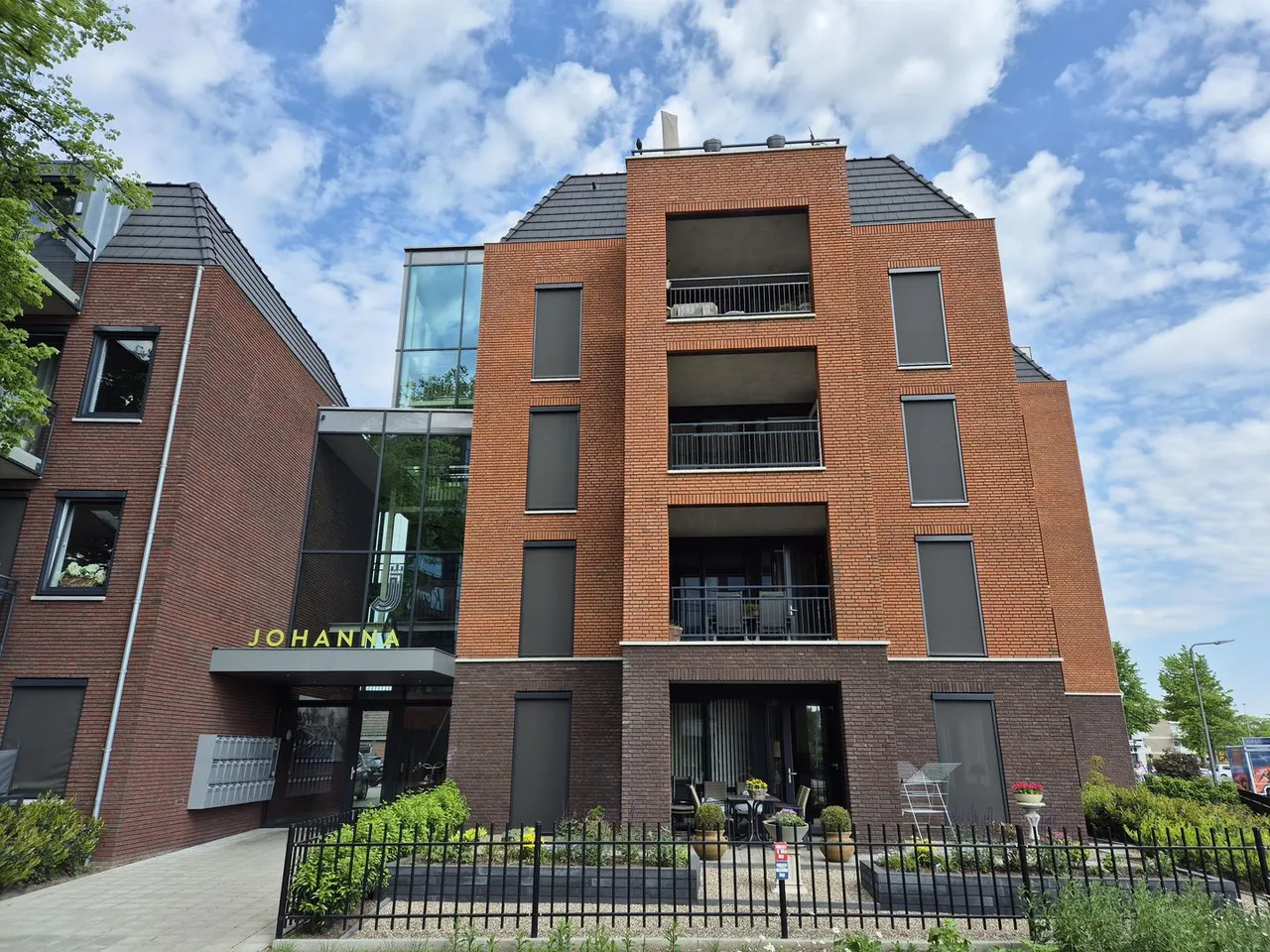 Appartement te huur: Houtladingstraat 6-32, Winterswijk