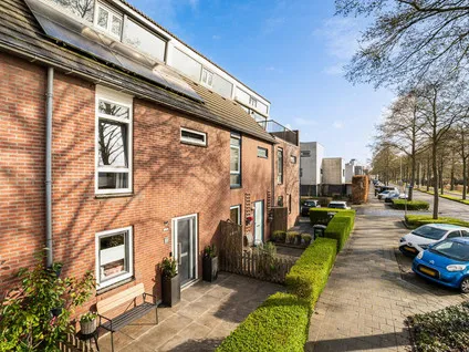Tussenwoning te koop: Houtsingel 117, Zoetermeer