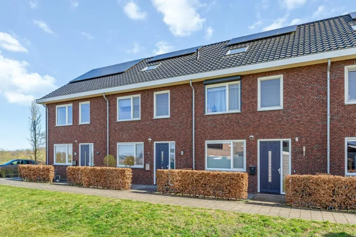 Tussenwoning te koop: Houtskoolstraat 18, Heeten Kern Heeten