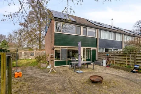 Hoekwoning te koop: Houtsnijdershorst 437, Matenhorst Apeldoorn