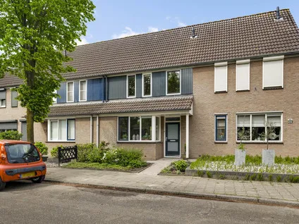 Tussenwoning te koop: Houtsnip 41, Graswinkel Weert