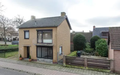 Vrijstaande woning te koop: Houtstraat 122, Peij Echt