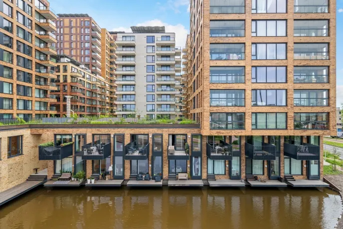 Tussenwoning te koop: Houtveldweg 1150, Zaans Hout Zaandam