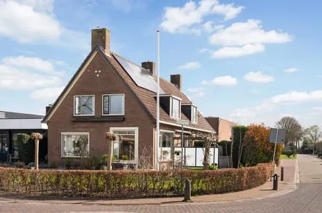 Tussenwoning te koop: Houtweg 16, Kern Oene Oene
