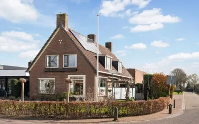 Tussenwoning te koop: Houtweg 16, Kern Oene Oene