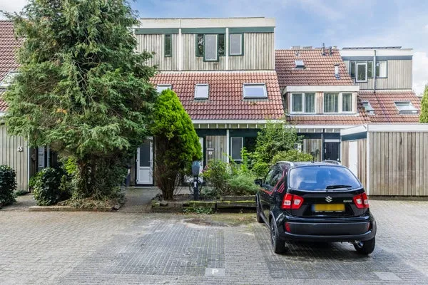 Koopwoning: Houtwijkerveld 64 in Hoofddorp - €650.000 - 161m²