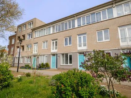 Tussenwoning te koop: Houtzagerssingel 120, 'S-Gravenhage