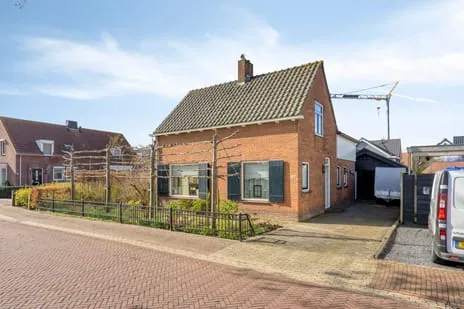 Vrijstaande woning te koop: Hovendsedijk 47, Brakel Brakel