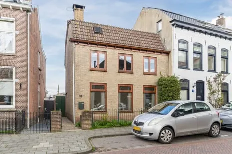 Hoekwoning te koop: Hoveniersweg 32, Santwijck Tiel