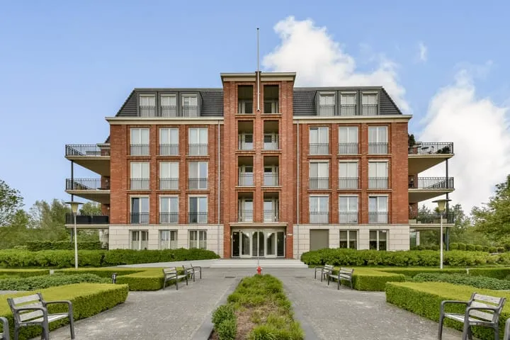 Appartement te koop: Hovenlaan 72, De Hoven Dordrecht