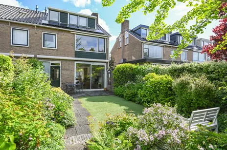 Hoekwoning te koop: Hugo de Grootlaan 32, Zijdelwaard Uithoorn