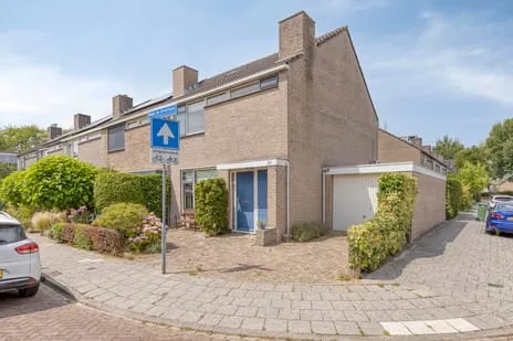 Hoekwoning te koop: Hugo de Grootlaan 83, Griffioen I Middelburg