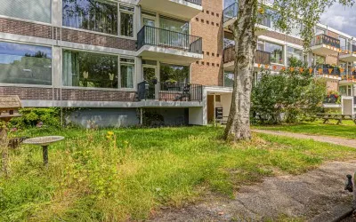 Appartement te koop: Hugo de Vriesweg 43, Haren-Noord Haren Gn
