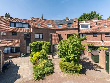 Appartement te koop: Hugo van Woerdenstraat 45, Lage Mors Leiden