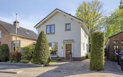 Vrijstaande woning te koop: Hugo de Grootlaan 15, Staatsliedenwijk Barneveld