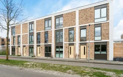 Tussenwoning te koop: Hugo de Grootlaan 26, Oosterheem-Noord-Oost Zoetermeer