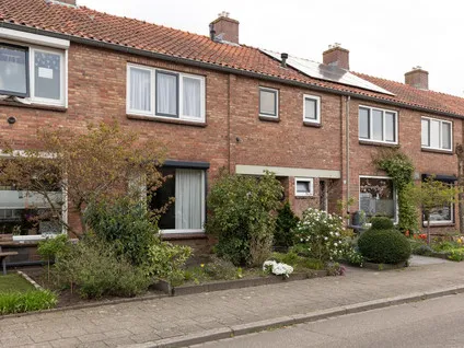 Tussenwoning te koop: Hugo de Grootstraat 5, Veld West Lichtenvoorde