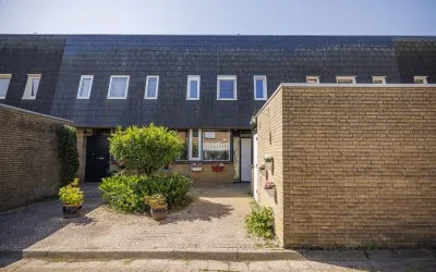 Tussenwoning te koop: Huijgensstraat 115, Hoogerheide Hoogerheide