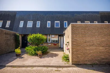 Terraced house for sale: Huijgensstraat 115, Hoogerheide Hoogerheide