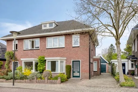 Twee-onder-één-kap te koop: Huininkmaatstraat 25, Winterswijk-Zuidoost Winterswijk