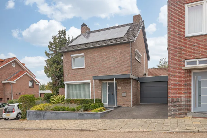 Koopwoning: Huisbergerstraat 136 in Heerlen - €475.000 - 202m²