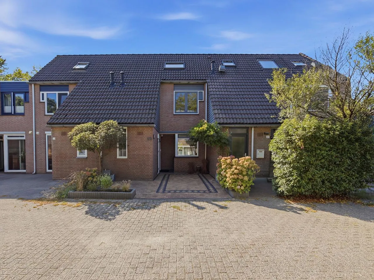 Tussenwoning te koop: Huiserf 23, Breda
