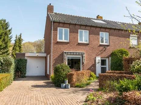 Hoekwoning te koop: Huize Limburgstraat 5, Slotjes-West Oosterhout (Nb)