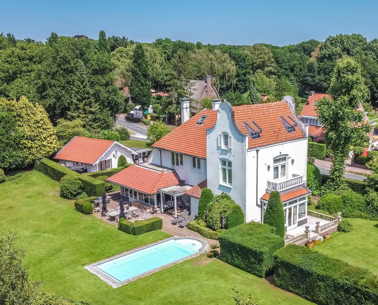 Vrijstaande woning te koop: Huizerweg 57, Blaricum