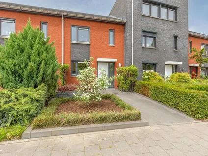 Tussenwoning te koop: Hulsestraat 24, Limbrichterveld Sittard