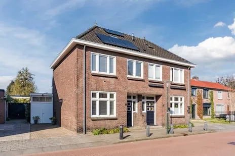 Twee-onder-één-kap te koop: Hulst 55, Skandia Geldrop