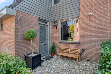 Terraced house for sale: Hunze 8, Koningshof Pijnacker