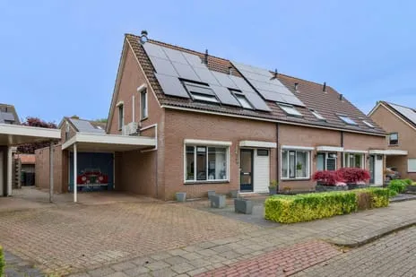 Hoekwoning te koop: Huttensingel 12, Dorp Daarle Daarle