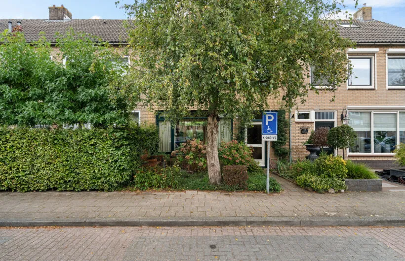 Tussenwoning te koop: Huygenslaan 15, Woudenberg