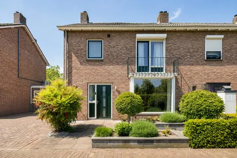 Tussenwoning te koop: Huygensstraat 11, Molenhoek Rosmalen