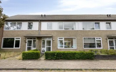 Tussenwoning te koop: Hyacintlaan 15, Voldijn Waalre