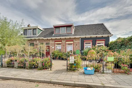 Twee-onder-één-kap te koop: I.G.J.van den Boschstraat 19, Wilhelminadorp Wilhelminadorp