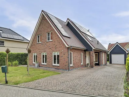 Vrijstaande woning te koop: I.G.J.van den Boschstraat 53, Wilhelminadorp