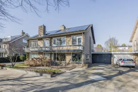 Tussenwoning te koop: Icaruslaan 11, Oude Gracht-Oost Eindhoven