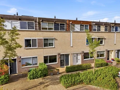 Tussenwoning te koop: Ida Gerhardtsingel 12, Ooyerhoek Zutphen