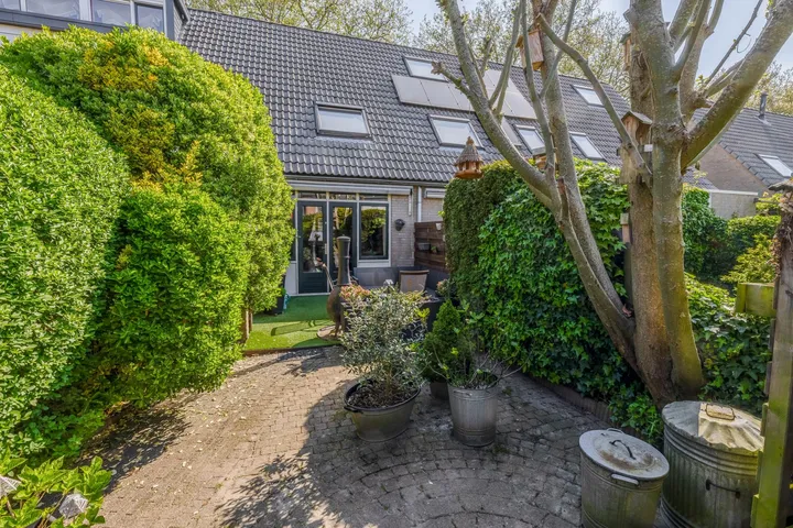 Tussenwoning te koop: Iependaal 9, Vreewijk Rotterdam