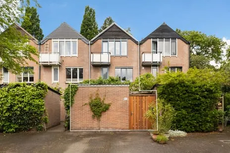 Tussenwoning te koop: Iepenlaan 95, De Leijen Bilthoven