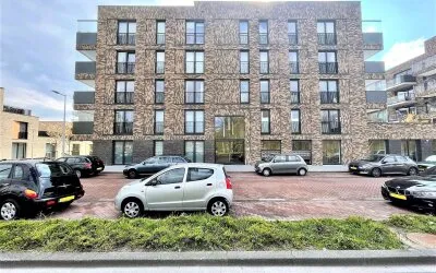 Appartement te huur: IJdoornlaan 1453B, Banne-Zuidoost Amsterdam