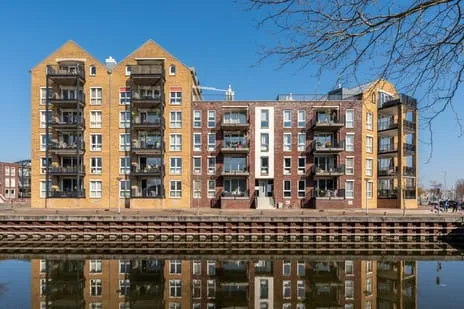 Appartement te koop: IJsbaankade 175, Industriewijk 't Plaveen Huizen