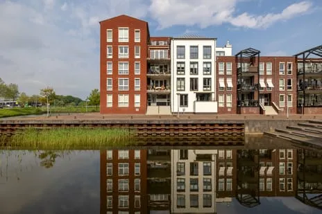 Appartement te koop: IJsbaankade 71, Industriewijk 't Plaveen Huizen