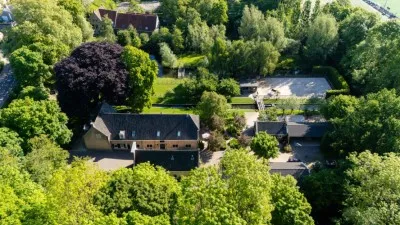 Vrijstaande woning te koop: IJsseldijk 222, Kortland-Noord Krimpen Aan Den Ijssel