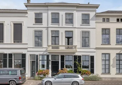 Appartement te koop: IJsselkade 14A, Stadskern Zutphen